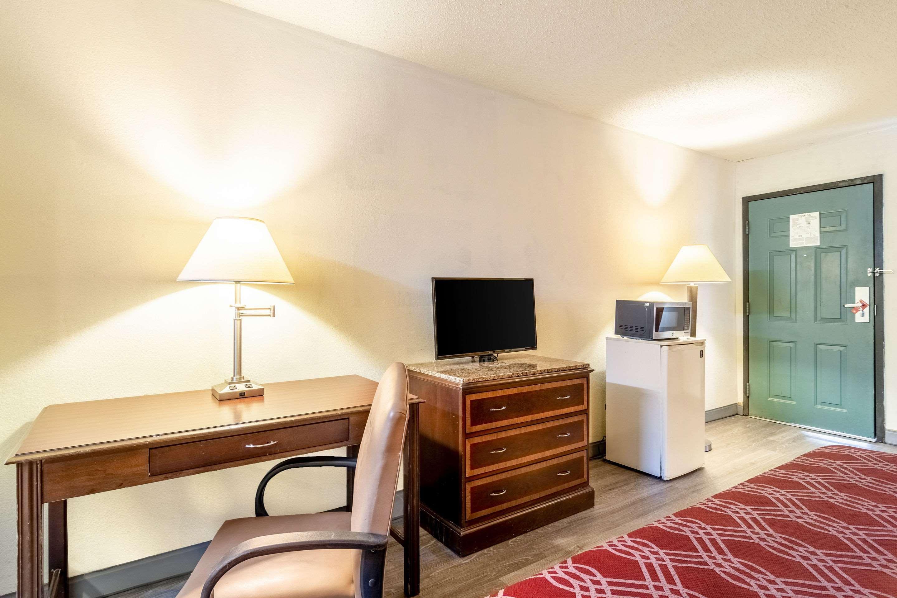 Econo Lodge Acworth Eksteriør bilde